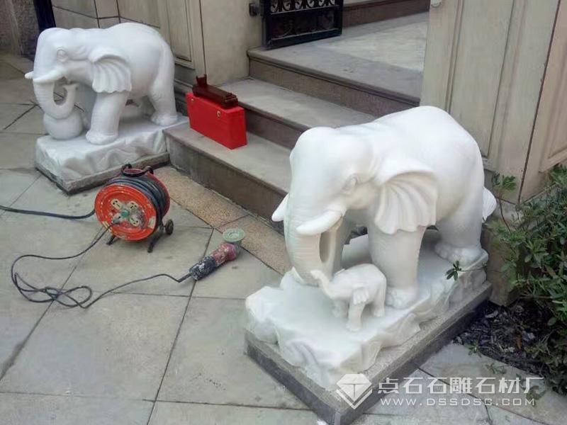 汉白玉石雕大象 汉白玉石雕大象