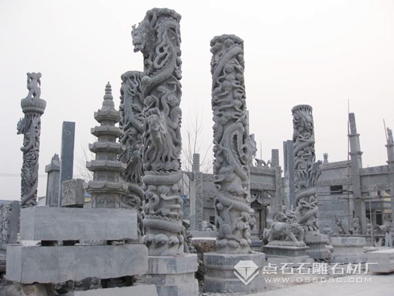 石雕龙柱 石雕龙柱